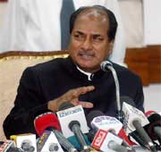 AK Antony, Indian defence minister 